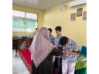 SANTUNAN ANK YATIM DI BULAN RAMADHAN